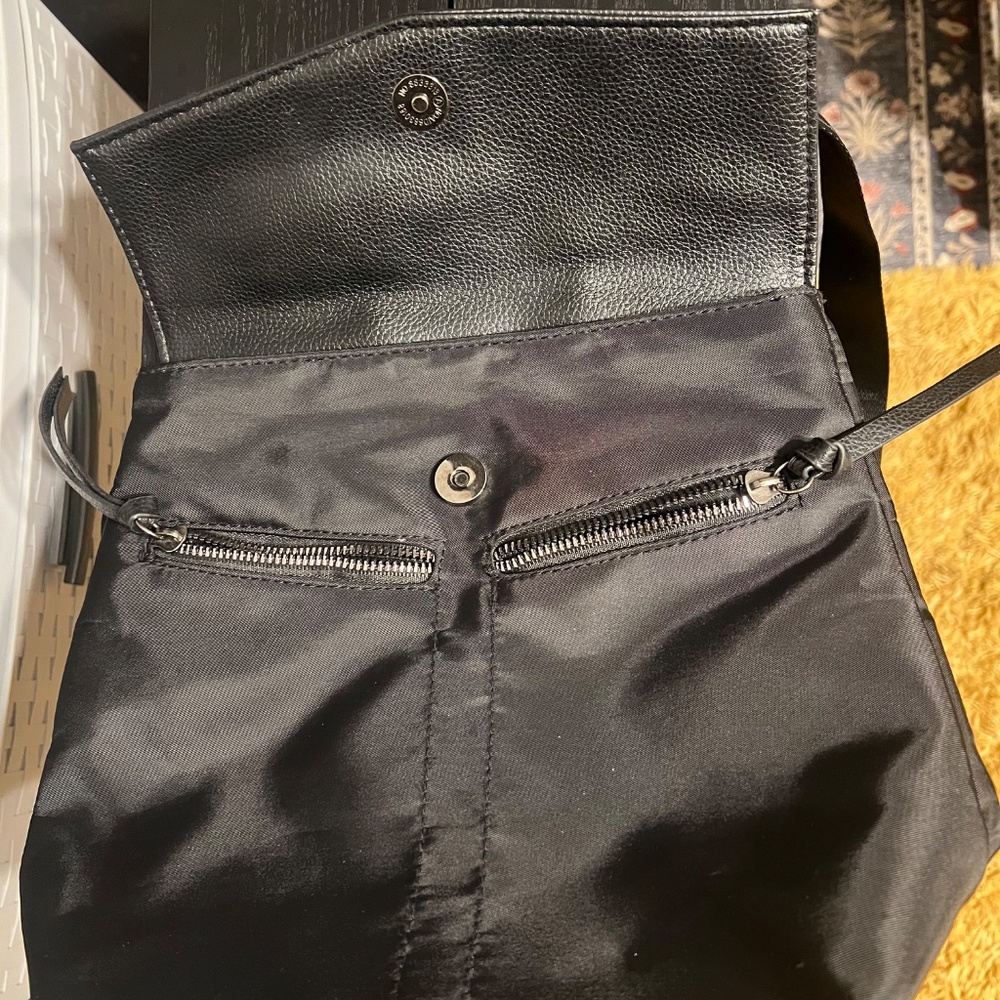 Botkier Back Pack - Picture 10 of 12
